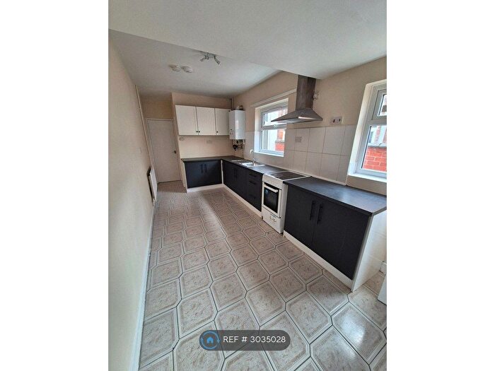 3 Bedroom Terraced House To Rent In Wilberforce Road, Leicester, LE3