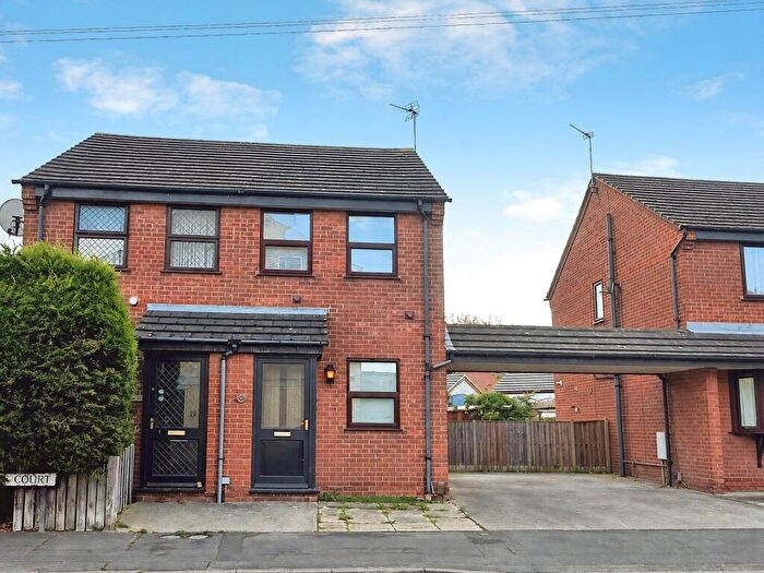 2 Bedroom Semi-Detached House To Rent In Bishop King Court, Lincoln, LN5