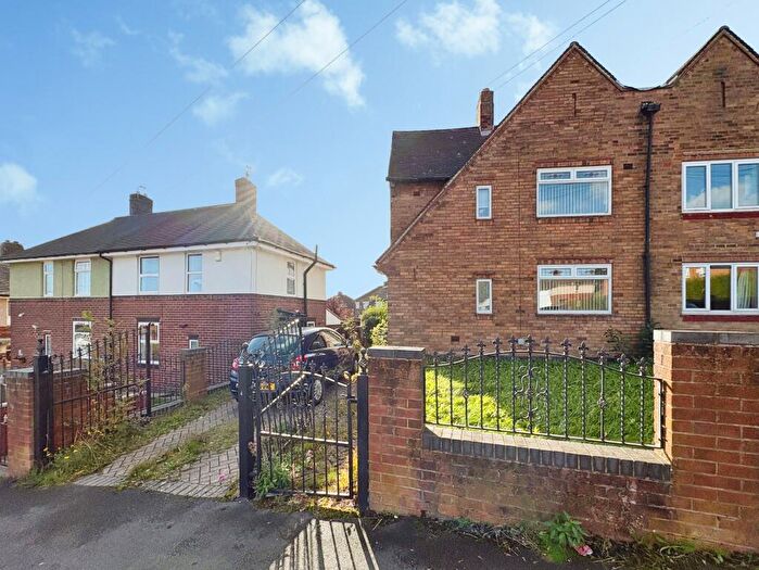 3 Bedroom Semi-Detached House For Sale In Browning Road, Sheffield, S6