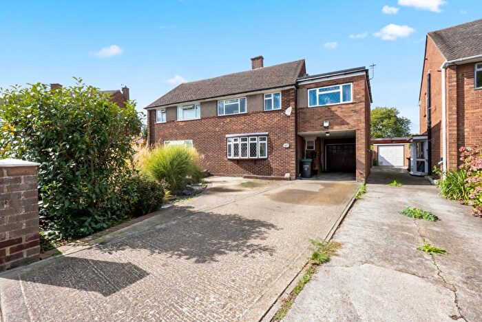 4 Bedroom Semi-Detached House For Sale In Goodwood Crescent, Gravesend, DA12