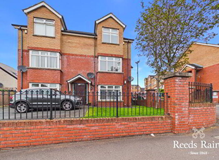 2 Bedroom Apartment / Flats To Rent In Bellevue Drive, Lisburn, BT28