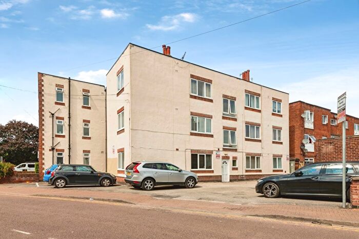 2 Bedroom Flat To Rent In Rushworth Court, West Bridgford, Nottingham, NG2
