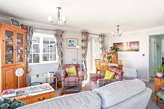 2 Bedroom Lodge For Sale In Beech Avenue, York, YO23