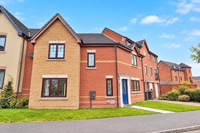 3 Bedroom Terraced House To Rent In Miserden Crescent, Westcroft, Milton Keynes, Buckinghamshire, MK4