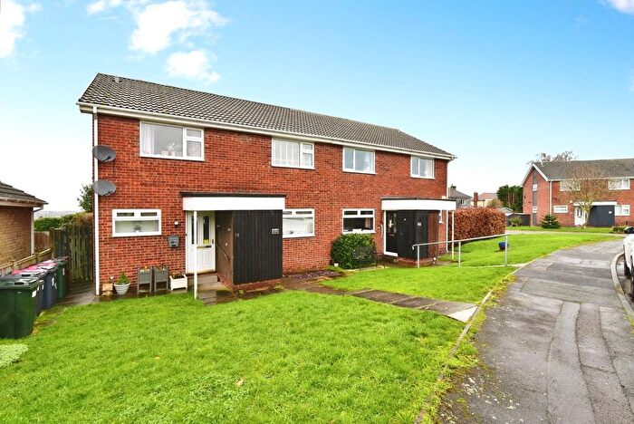 2 Bedroom Flat For Sale In Coral Drive, Aughton, Sheffield, South Yorkshire, S26