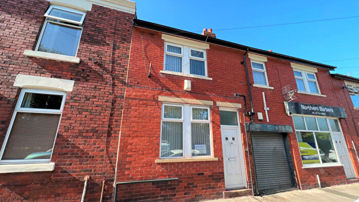 3 Bedroom Flat To Rent In Roebuck Street, Ashton On Ribble, Preston, Lancashire, PR2