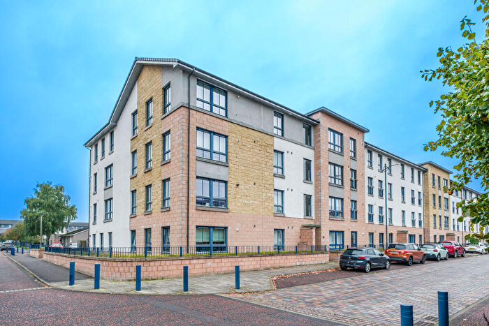 2 Bedroom Flat For Sale In Flat /, Oatlands Square, Glasgow, G5
