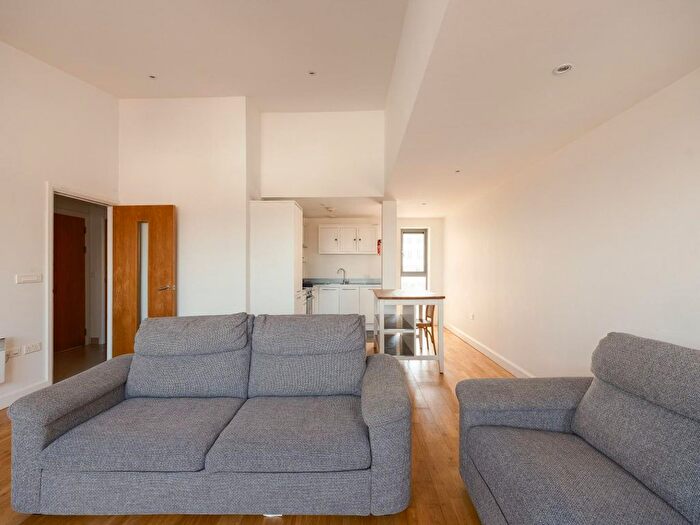 1 Bedroom Flat For Sale In Kings Quarter Apartments, Kings Square Avenue, BS2
