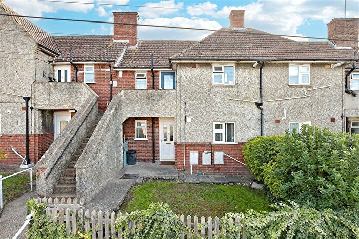 1 Bedroom Flat For Sale In Newlands Road, Ramsgate, Kent, CT12