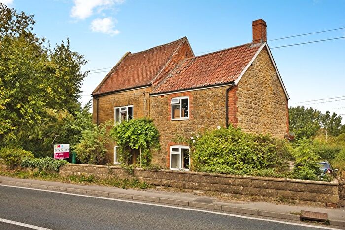 2 Bedroom Semi-Detached House For Sale In Watergore, South Petherton, TA13