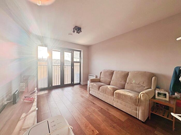 2 Bedroom Flat To Rent In Cedar House, Cedar Lane, Frimley, GU16