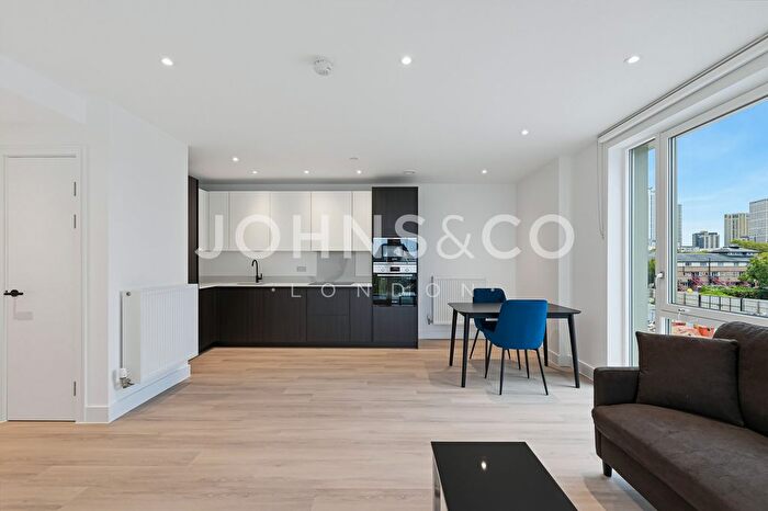 2 Bedroom Flat To Rent In Verdean, Acton, London, W3