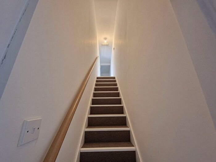 3 Bedroom Flat To Rent In Uppingham Road, Leicester, LE5