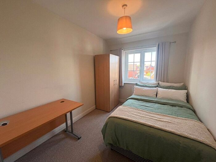 1 Bedroom Terraced House To Rent In Great Clover Leaze, Bristol, South Gloucestershire, BS16