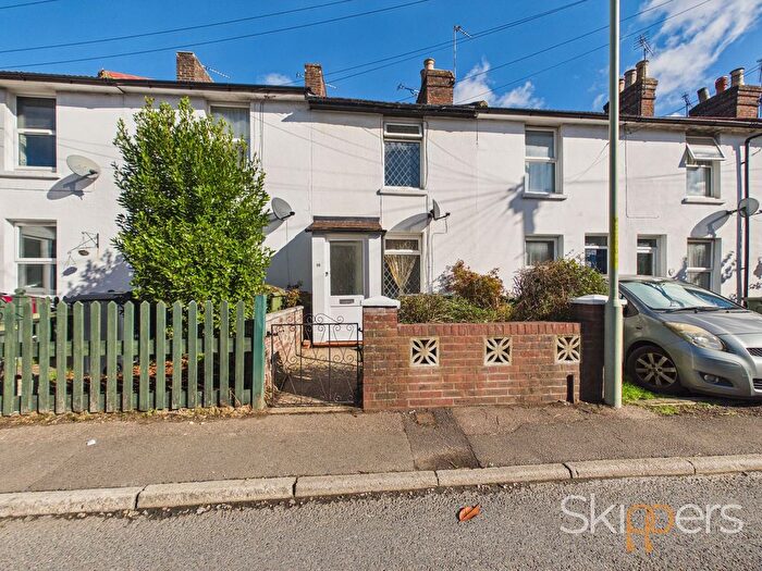 2 Bedroom Terraced House For Sale In Whitfeld Road, Ashford, TN23
