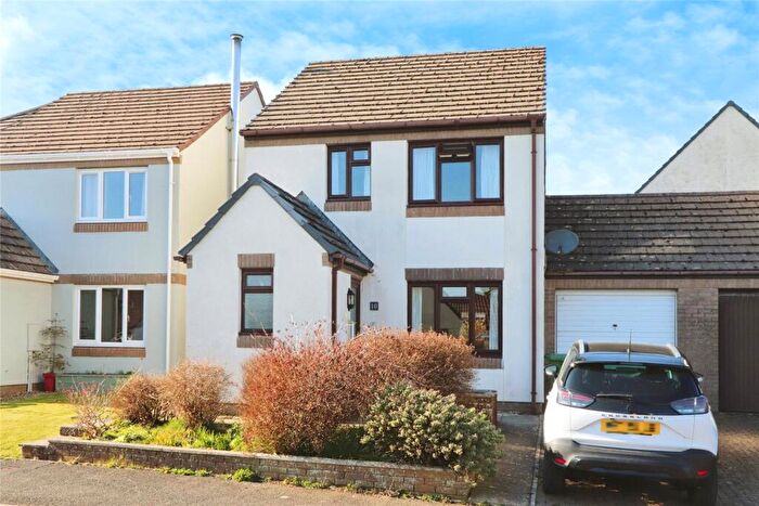 3 Bedroom Link Detached House For Sale In Auction Way, Woolsery, Bideford, EX39