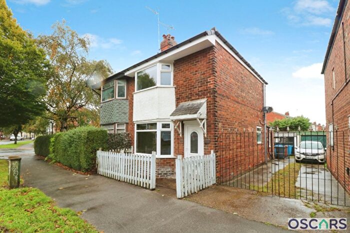 2 Bedroom Semi-Detached House To Rent In Goddard Avenue, Hull, HU5