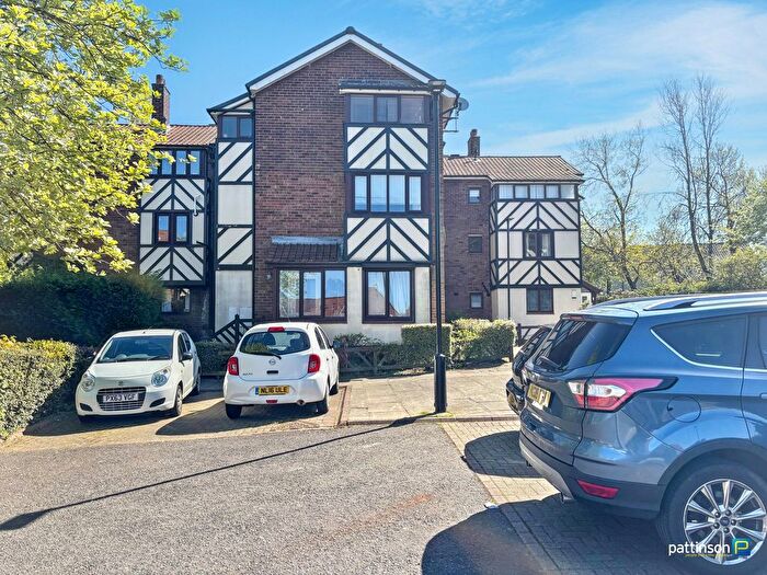 2 Bedroom Maisonette For Sale In Kirkwood Drive, Kenton, Newcastle Upon Tyne, NE3