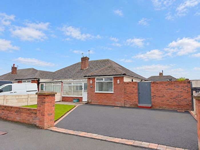 3 Bedroom Semi-Detached Bungalow For Sale In Shaftesbury Avenue, Thornton-Cleveleys, FY5