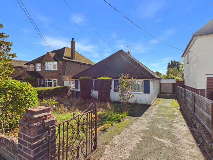 3 Bedroom Bungalow For Sale In Southview Road, Marlow, Buckinghamshire, SL7