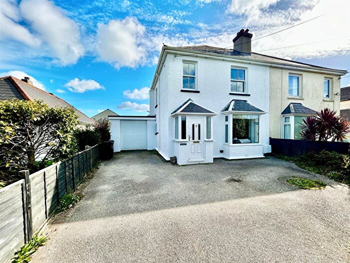 3 Bedroom Semi-Detached House For Sale In Treliever Road, Mabe Burnthouse, Penryn, TR10