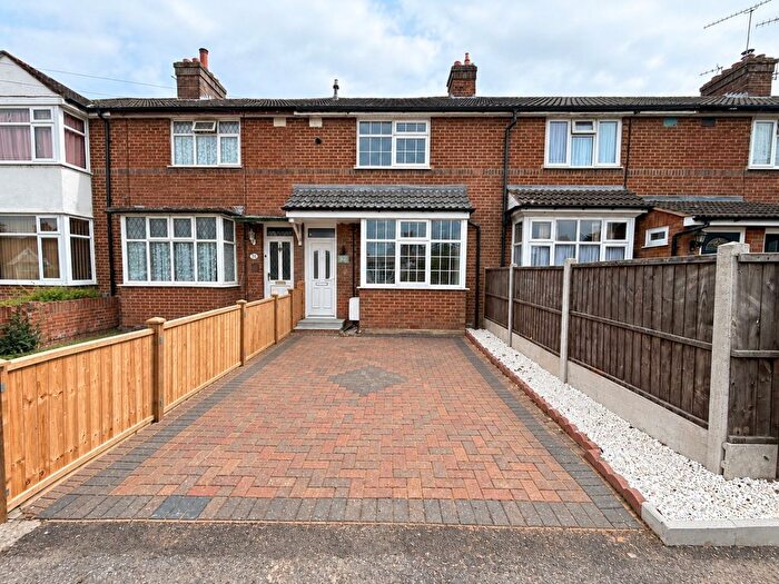 2 Bedroom Terraced House To Rent In Hawthorn Avenue, Luton, Bedfordshire, LU2