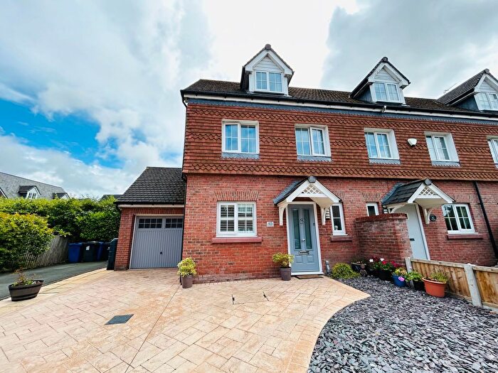 4 Bedroom Semi-Detached House For Sale In Chaise Meadow, Lymm, WA13