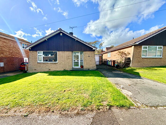 3 Bedroom Detached Bungalow For Sale In Hall Royd Walk, Silkstone Common, Barnsley, S75