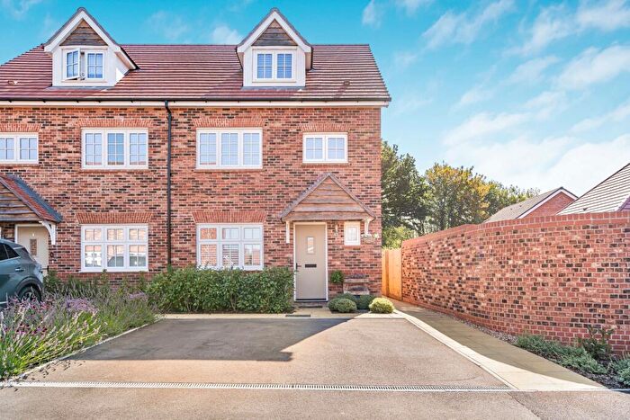 4 Bedroom Semi-Detached House For Sale In Mallard Close, Liphook, Hampshire, GU30