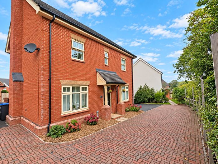 4 Bedroom Detached House For Sale In Folly Way, Boughton, Northampton, NN2