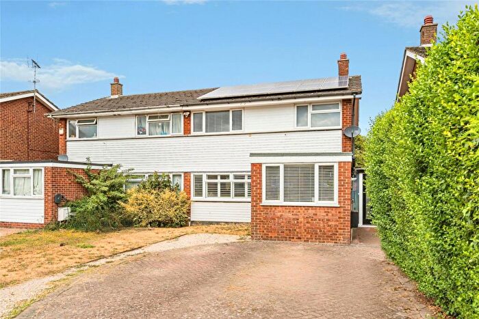 3 Bedroom Semi-Detached House For Sale In Glynswood, Chinnor, Oxfordshire, OX39