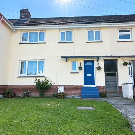 3 Bedroom Terraced House For Sale In Garth Road, Torquay, TQ2