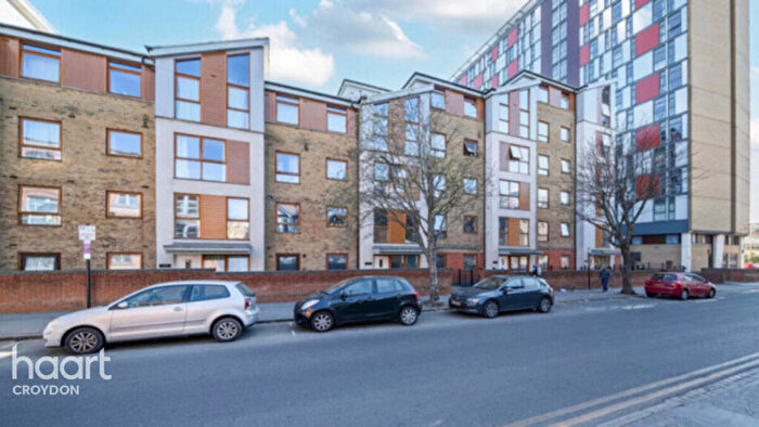 2 Bedroom Block Of Apartments For Sale In Campbell Road, Croydon, CR0