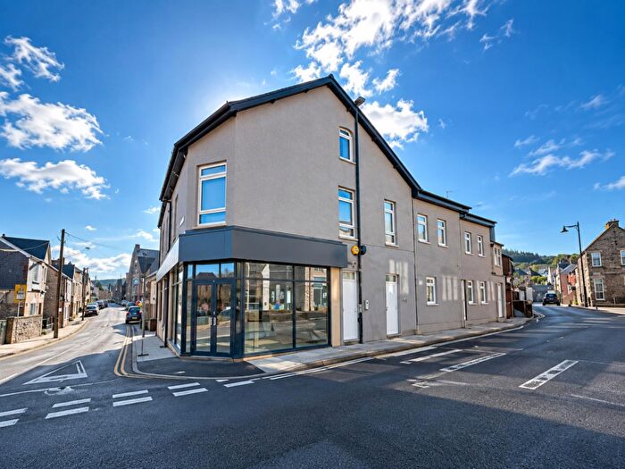2 Bedroom Flat To Rent In Clifton Street, Caerphilly, CF83