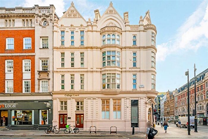 1 Bedroom Flat To Rent In Berners Street, Fitzrovia Amp; Covent Garden, W1T