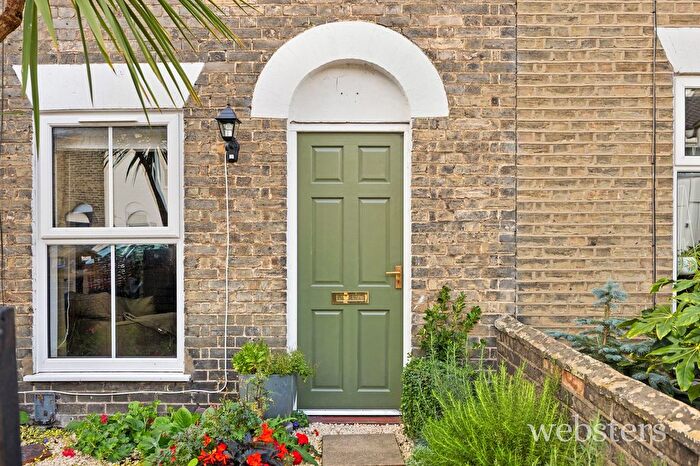 2 Bedroom Terraced House For Sale In Cambridge Street, Norwich, NR2