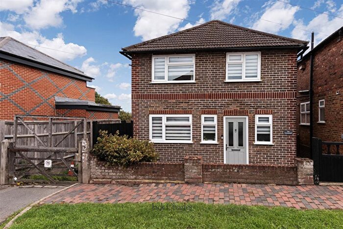 3 Bedroom Detached House For Sale In Andrew Road, Tunbridge Wells, TN4