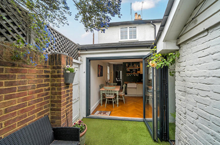 2 Bedroom Semi-Detached House For Sale In Mead Lane, Farnham, Surrey, GU9