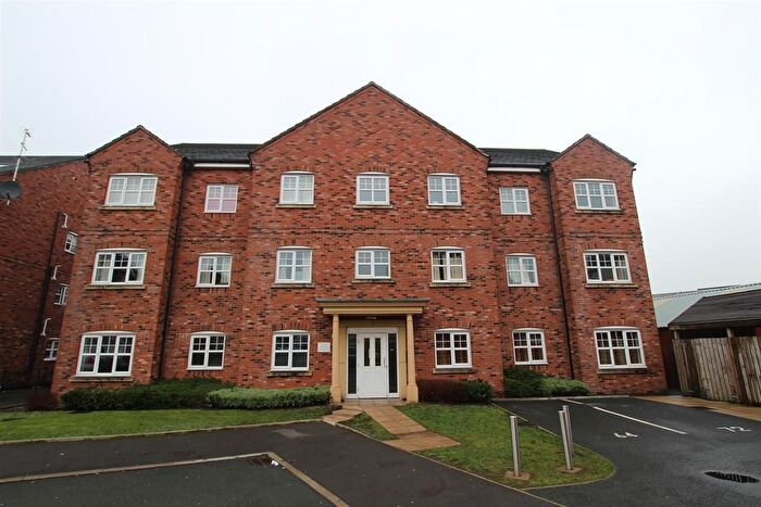 2 Bedroom Flat To Rent In Hudson Close, Bolton, BL3