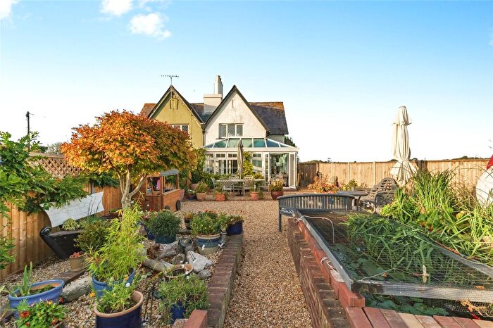 3 Bedroom Semi-Detached House For Sale In Chichester Road, Selsey, Chichester, West Sussex, PO20