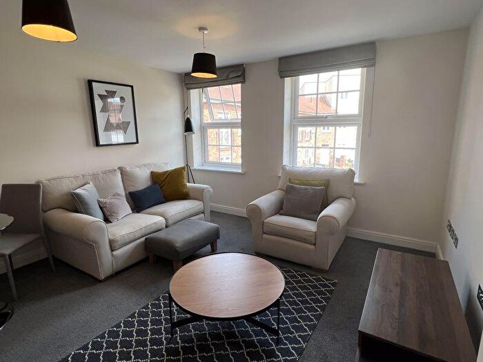 1 Bedroom Apartment For Sale In Main Street, Solihull, B90