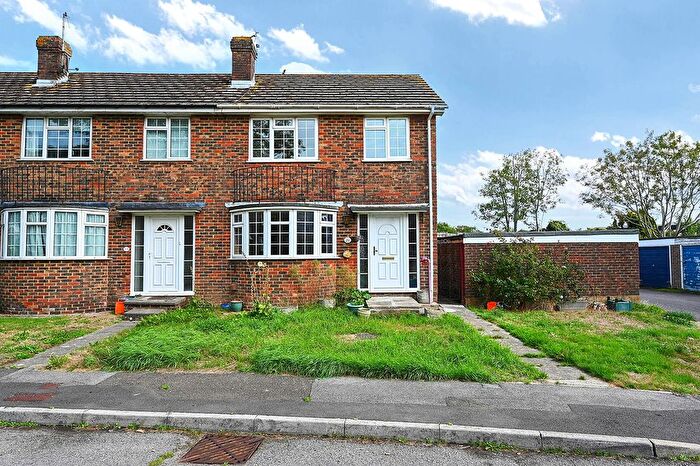 3 Bedroom End Of Terrace House For Sale In North Salts, Rye, East Sussex, TN31