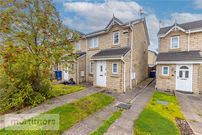 3 Bedroom End Of Terrace House For Sale In Abbeydale Way, Accrington, Lancashire, BB5
