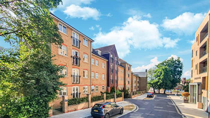 2 Bedroom Apartment To Rent In Pimlico Court, Hertford, Herts, SG13