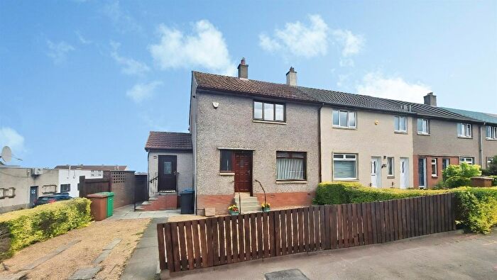 3 Bedroom End Of Terrace House To Rent In Alford Avenue, Kirkcaldy, KY2
