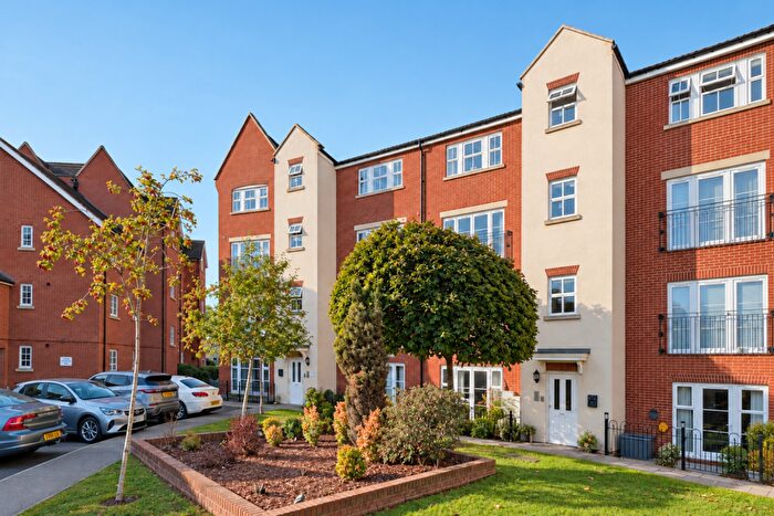 2 Bedroom Apartment For Sale In Kings Wharf, Wantage, OX12