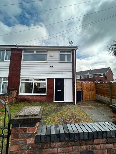 3 Bedroom Semi-Detached House To Rent In Avon Close, Kirkby, L33