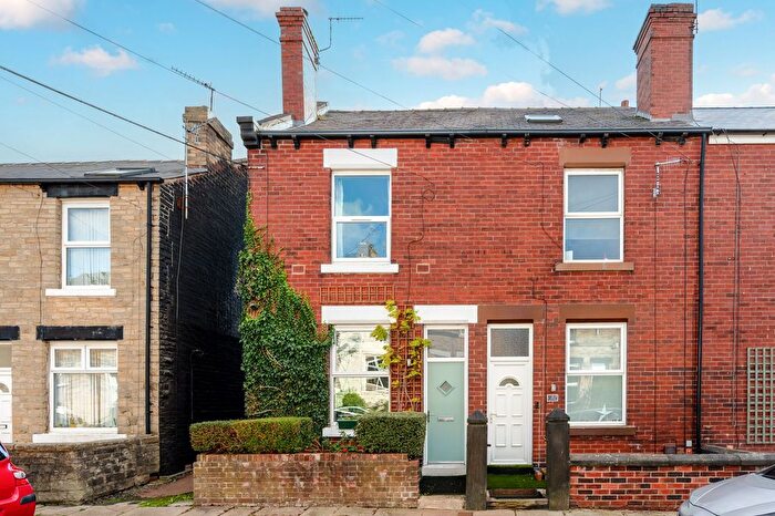 3 Bedroom Terraced House For Sale In Eyam Road, Crookes, S10