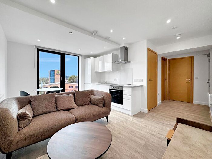 1 Bedroom Apartment To Rent In The Radiant, Kirkstall Road, Leeds, LS3