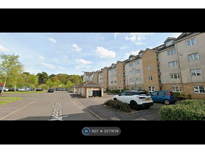 2 Bedroom Flat To Rent In Queens Crescent, Livingston, EH54